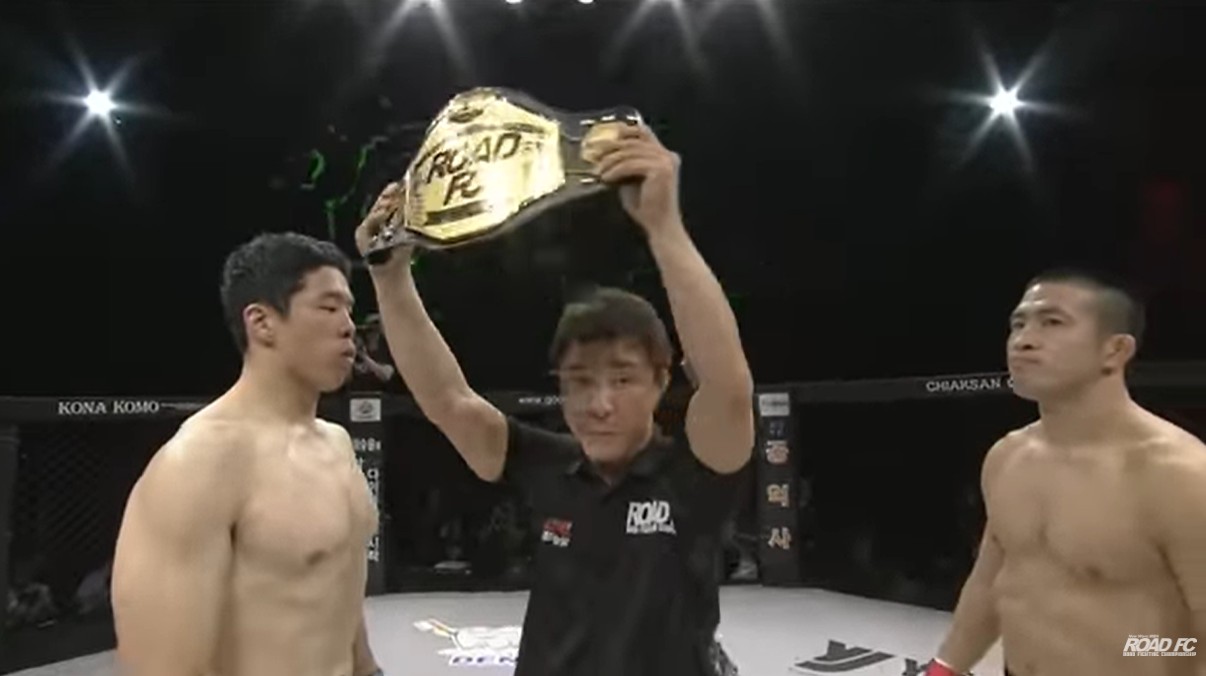Eun Soo Lee Road FC Belt