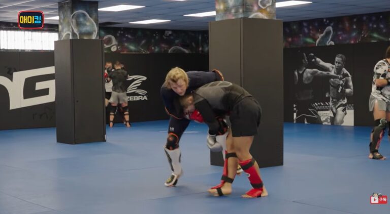 Dong Hyun Kim and Paddy Pimblett sparring