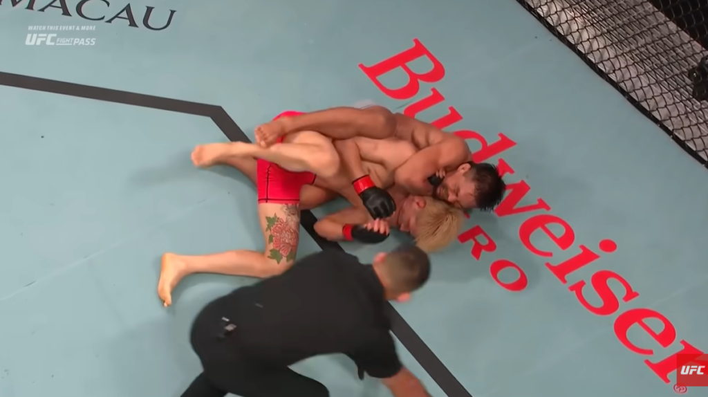 Road to UFC finish Koren