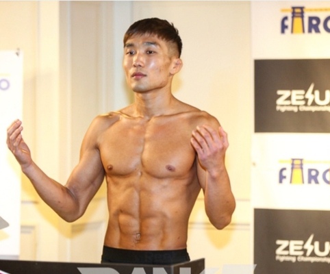 Chang Ho Lee