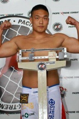 Doo Hwan Kim