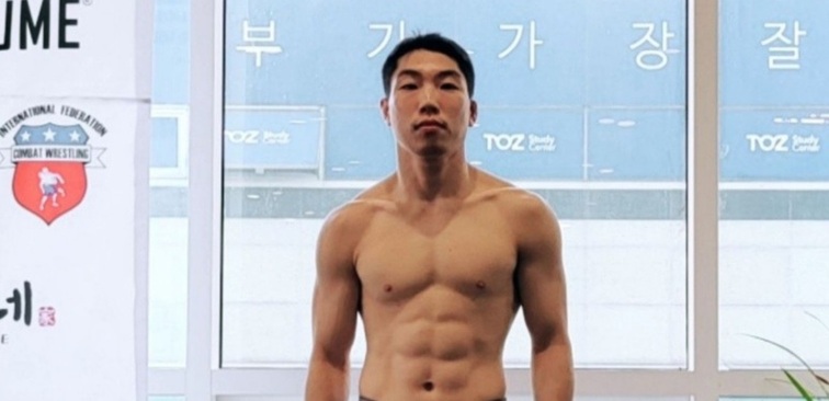 Jong Hak Yoo