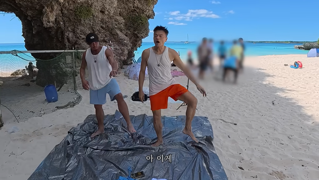 Choo Sung Hoon and JYP dancing