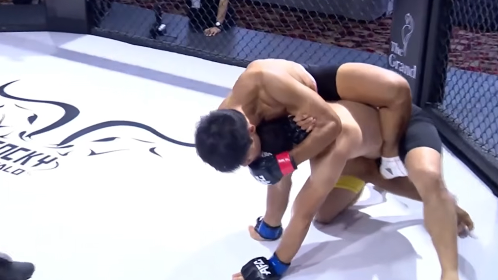 Dong Min Jang finish at AFC 42